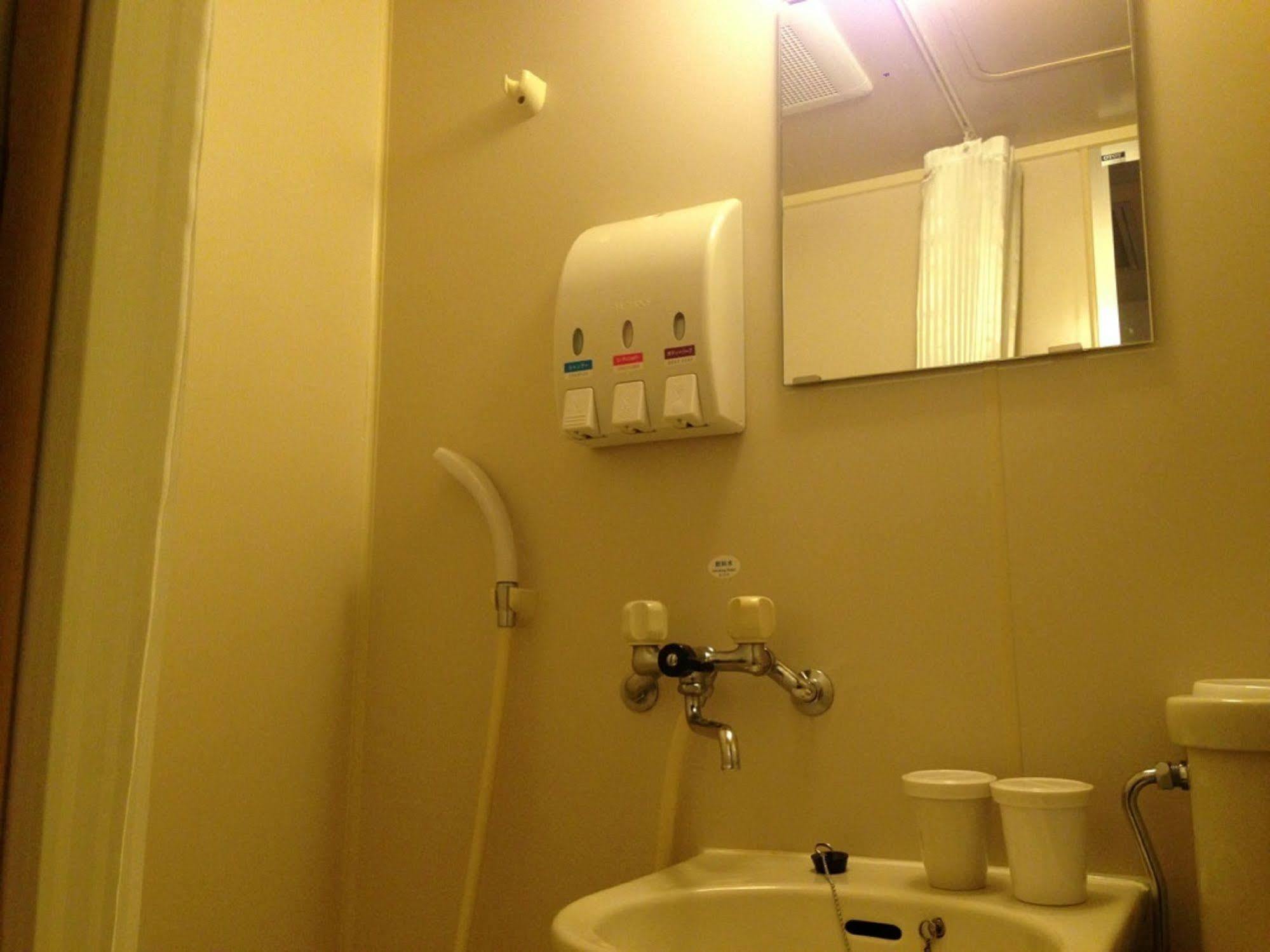 Apa Hotel Takamatsu Kawaramachi Екстериор снимка